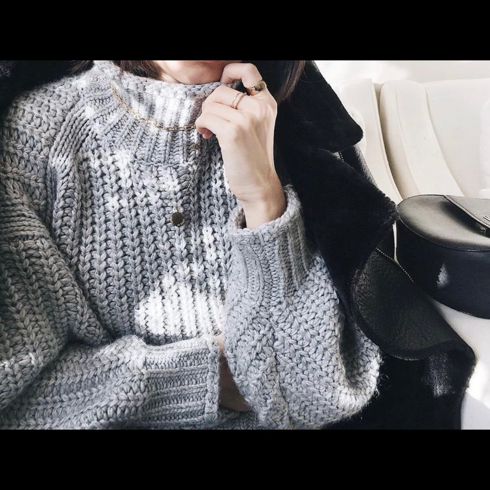 Women’s Grey Cableknit Chunky Sweater